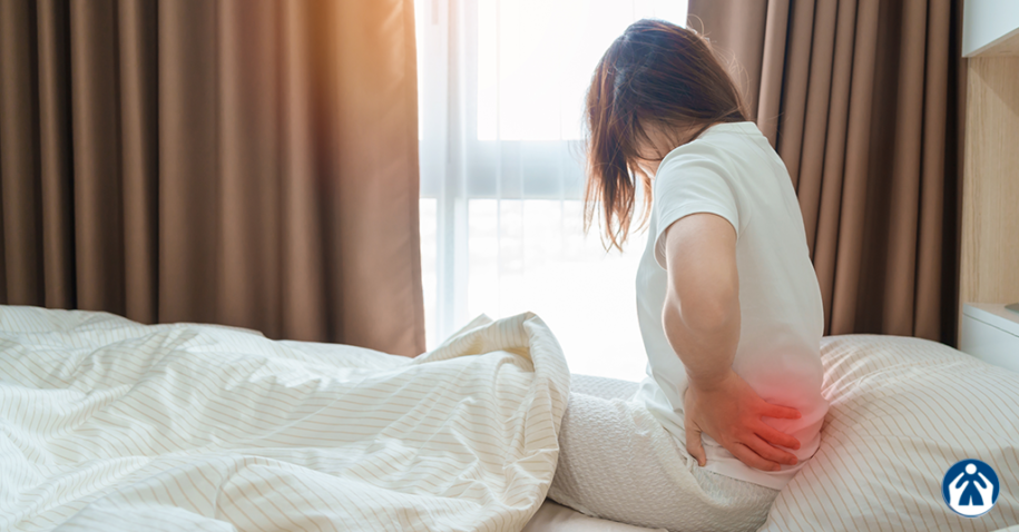 Tratamiento para aliviar el dolor de espalda al dormir.